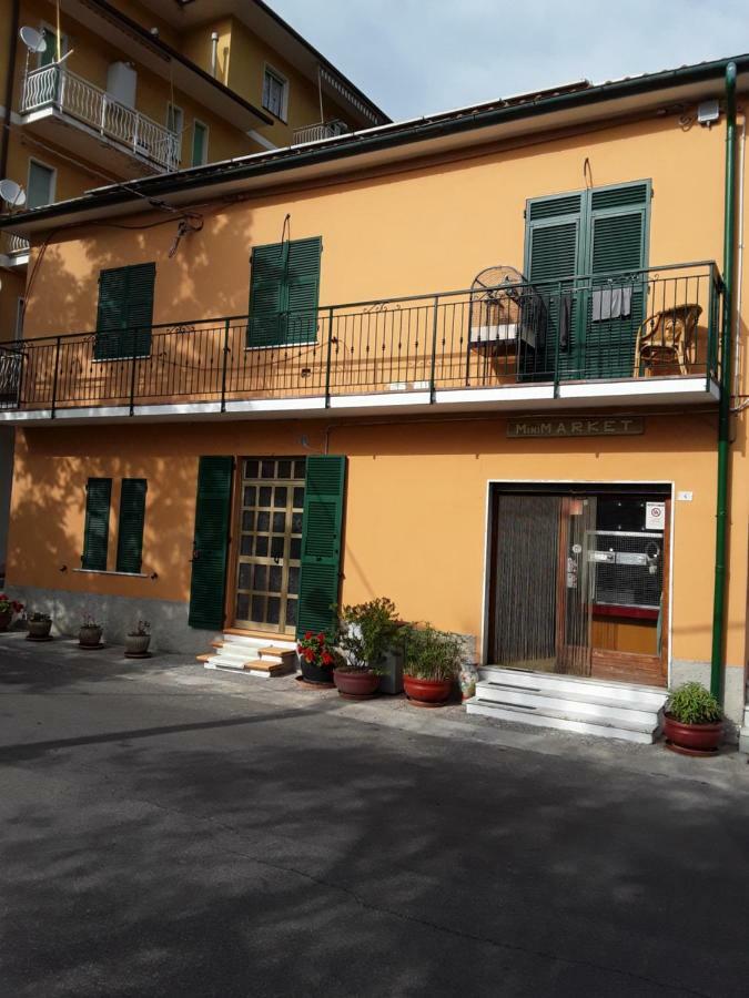 Olgatan Apartamento Deiva Marina Exterior foto