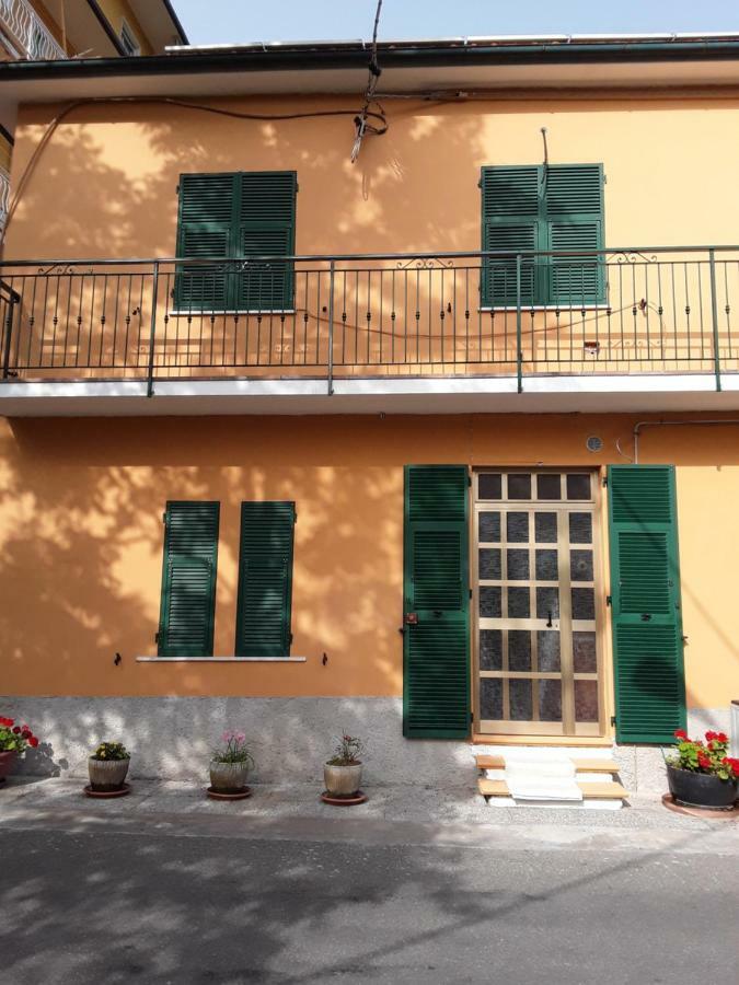 Olgatan Apartamento Deiva Marina Exterior foto